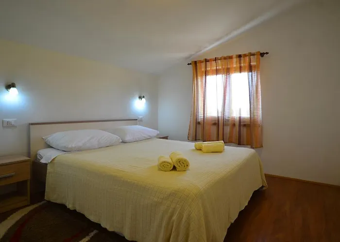 Ana & Mauricio * 로비니